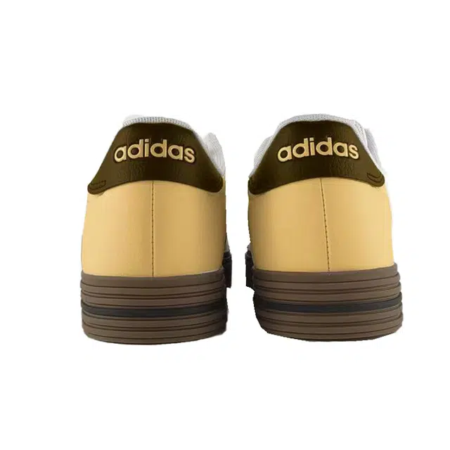 adidas Daily 4.0