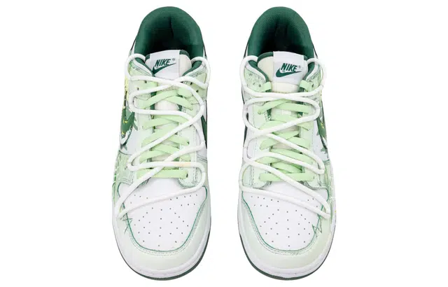 Nike Dunk SB