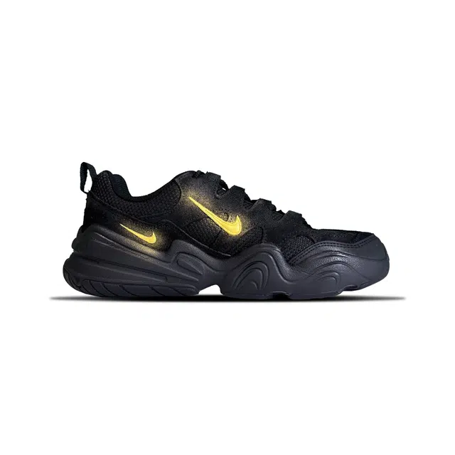 Nike Tech Hera