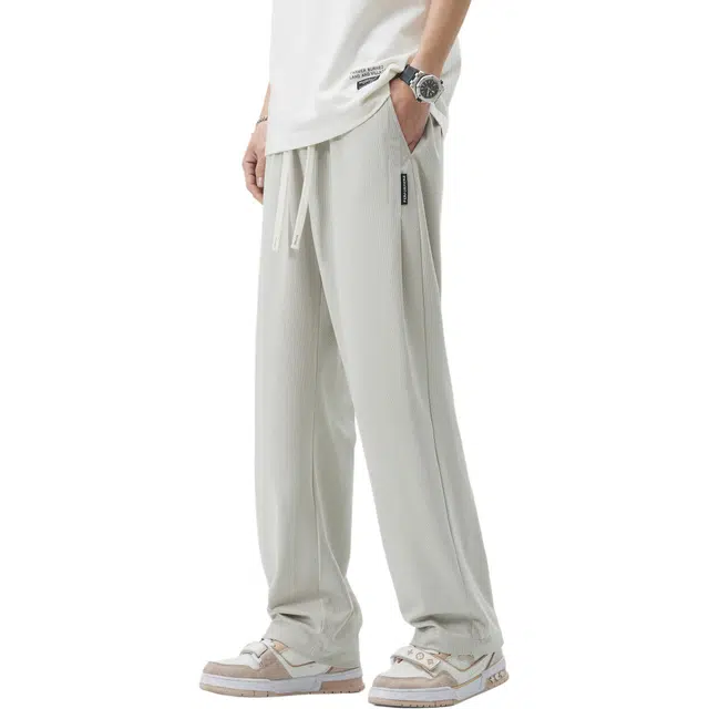 瑞梵帝斯 夏季薄款垂感天丝凉感面料宽松直筒潮牌极简风亲肤透气百搭适合日常通勤柔软户外阔腿长裤男生休闲裤 男款