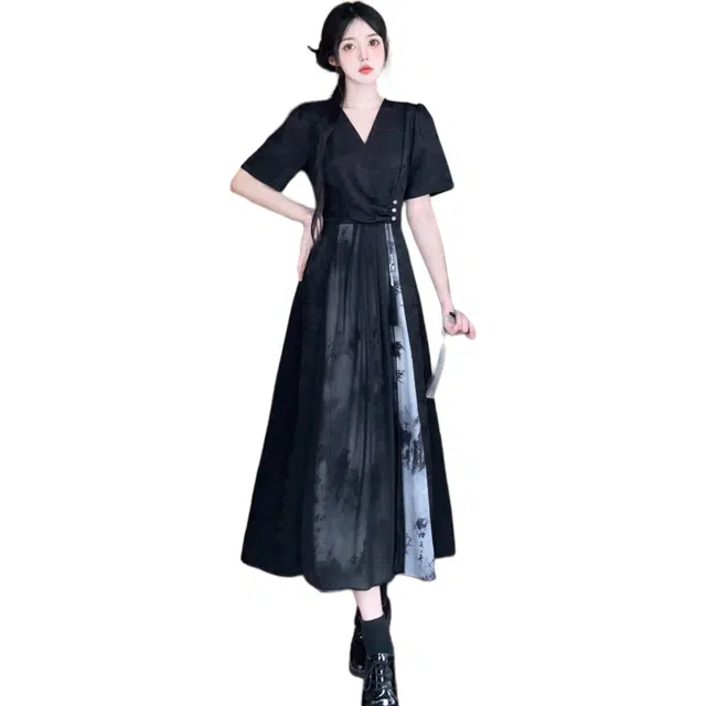 Kiki Clothing Boutique mm2025V