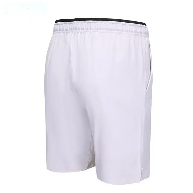 YONEX