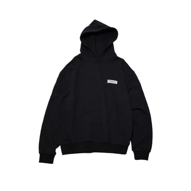 THE MUSEUM VISITOR 24SS