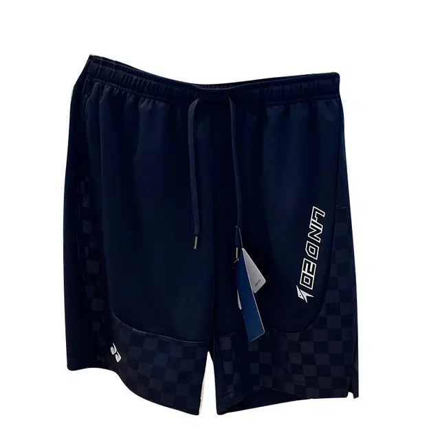 YONEX