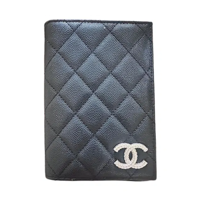 CHANEL 25A C Logo