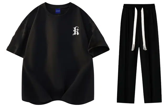 LA'T.WEEKEND Logo T