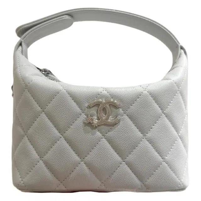 CHANEL 25B