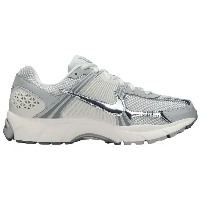 Nike Zoom Vomero 5 White Silver