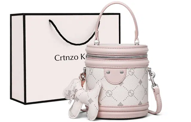 Crtnzo Kroez ins
