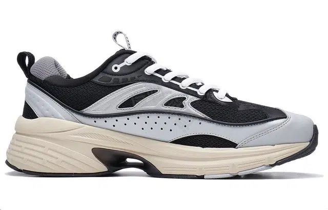 LiNing Yi Xing Lite Mist Grey