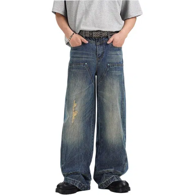 M JEANS STUDIOS 7