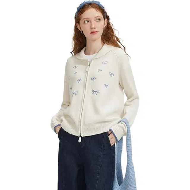 柏黛妃 甜美气质蝴蝶结刺绣慵懒风修身显瘦翻领外套针织衫 女款