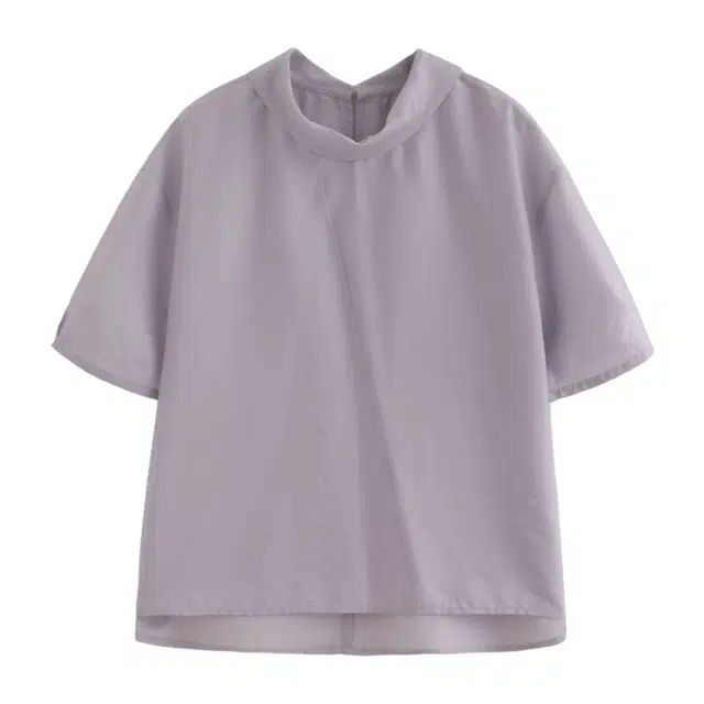 花栗鼠小姐 极简主义 纯色简约不规则分割线拼缝设计短袖时尚休闲慵懒风柔光感日常通勤宽松舒适优雅气质百搭衬衫 女款