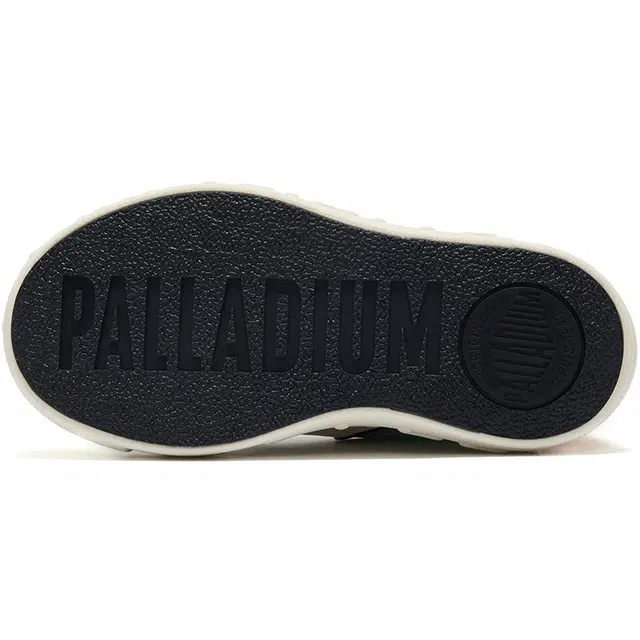 SNOOPY x Palladium