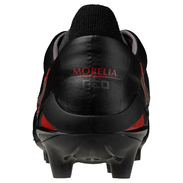Mizuno Morelia Neo 4