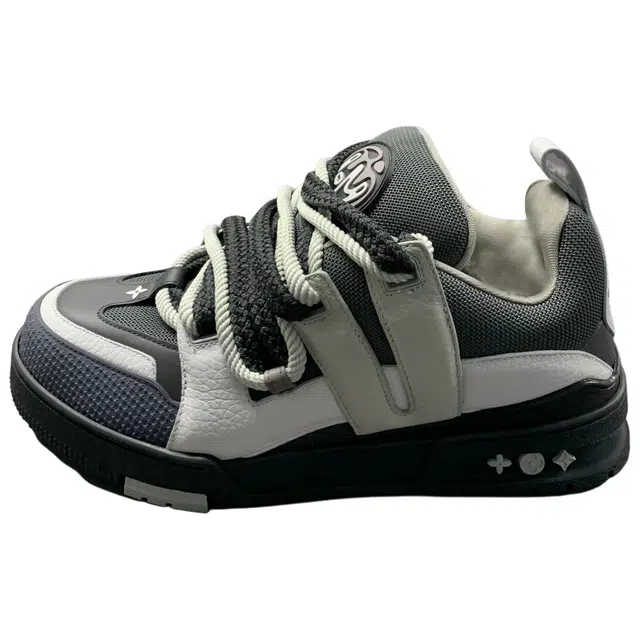 LOUIS VUITTON Skate