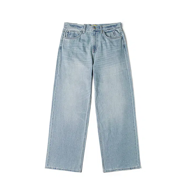 Lee FW25 X Mighty Jaxx Buddy Lee