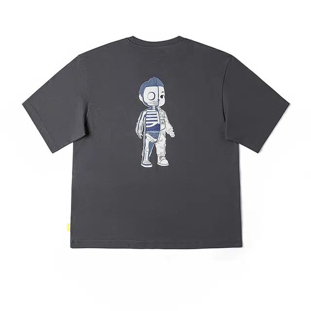 Lee x Mighty Jaxx T
