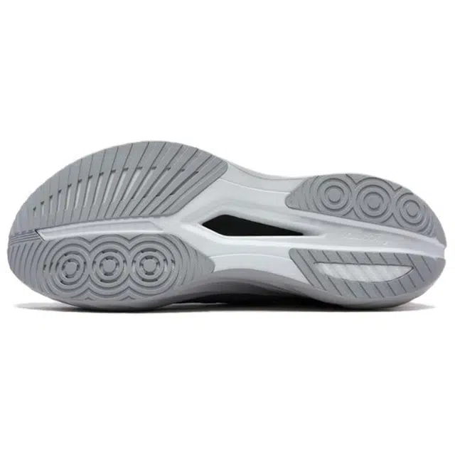Saucony SLAY 3