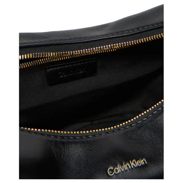 CALVIN KLEIN PU