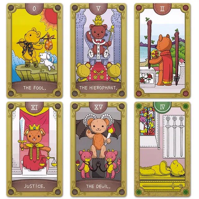 LUNAS BEAR TAROT