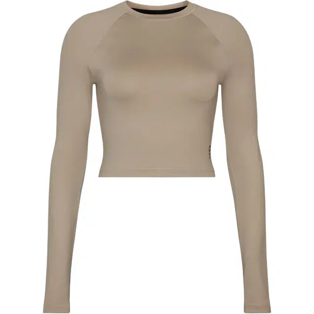 On Studio Long-T Crop T