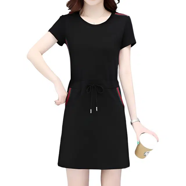 左岸 夏季轻薄休闲时尚潮流个性气质优雅高级感洋气纯色条纹日常通勤户外活动修身显瘦显高舒适柔软亲肤透气吸汗冰爽短袖连衣裙 女款