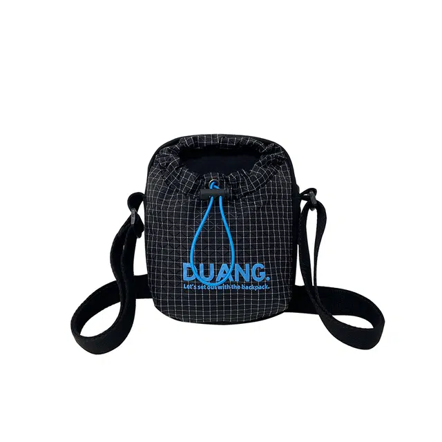 茵初 运动水杯休闲手机设计感通勤水壶 尼龙 单肩斜挎包 男女同款情侣款 多色