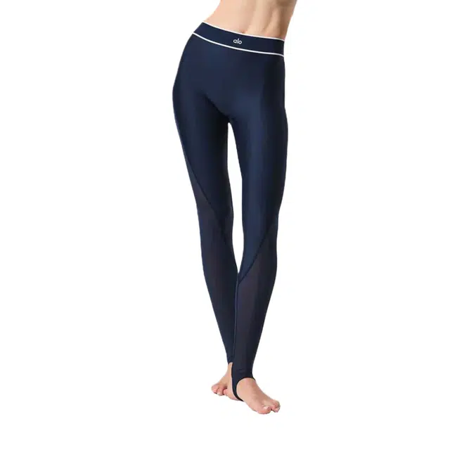 alo yoga Airlift Darling Stirrup