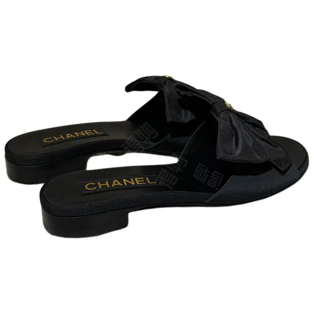 CHANEL 24a