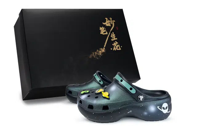 Crocs Classic Platform Clog Black Purple Green