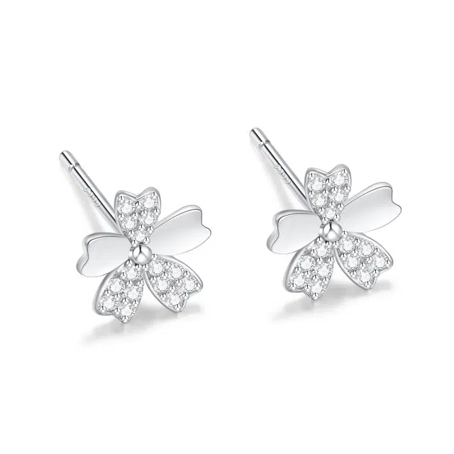 老银坊 闪亮小花耳饰 精致小巧轻奢款花花耳饰 韩式小众典雅设计通勤百搭 足银 耳环 女款