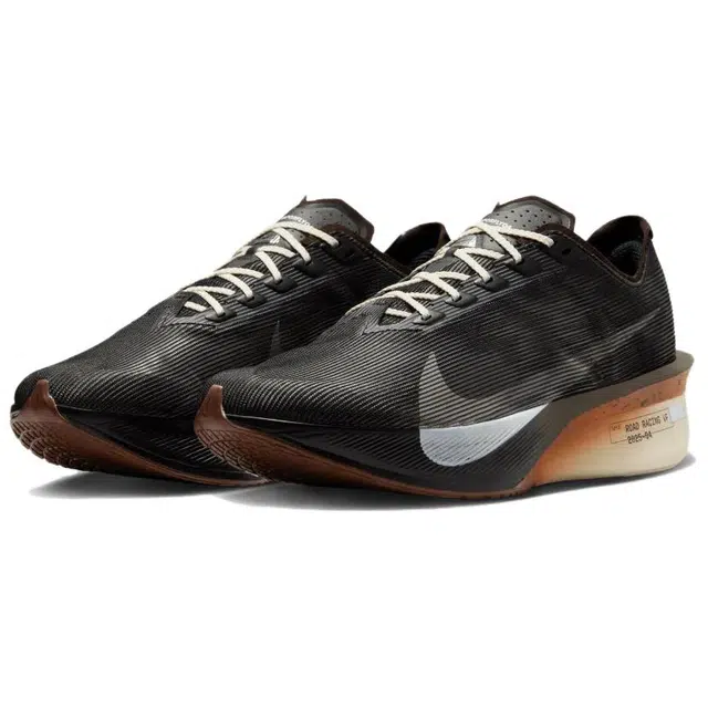 Nike ZOOMX VAPORFLY NEXT 4