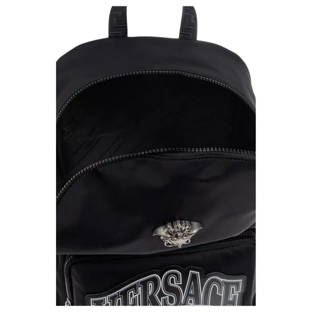 VERSACE