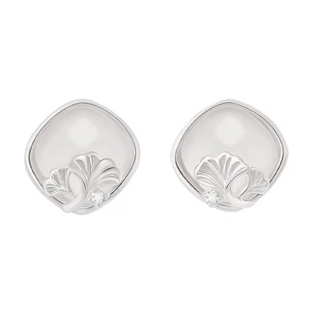 银千惠 新中式玉见杏运小确杏银杏叶玉石耳饰 国风复古小众闪锆璀璨纯银养耳洞 温柔气质祥瑞平安纳福旗袍汉服百搭#好运 玉髓 耳环 女款