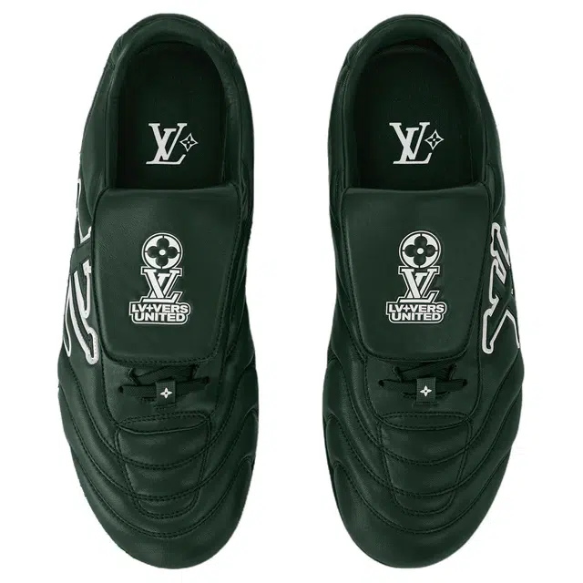 LOUIS VUITTON LV Footprint Soccer