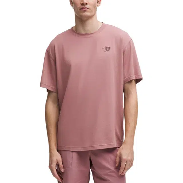 lululemon GraphicSilverescentT