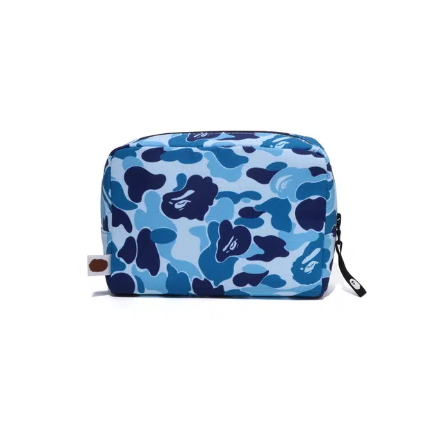 A BATHING APE