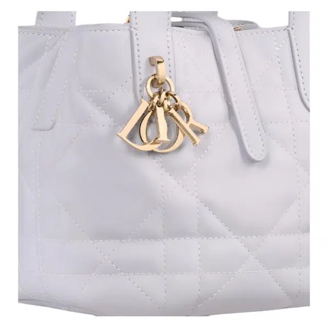 Dior Toujours Light Grey