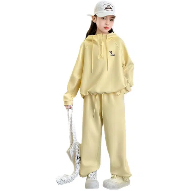 比比我休闲运动套装  女童春秋季腊肠狗大童潮牌小孩衣服 小女孩长袖洋气时髦 舒适帅气轻便