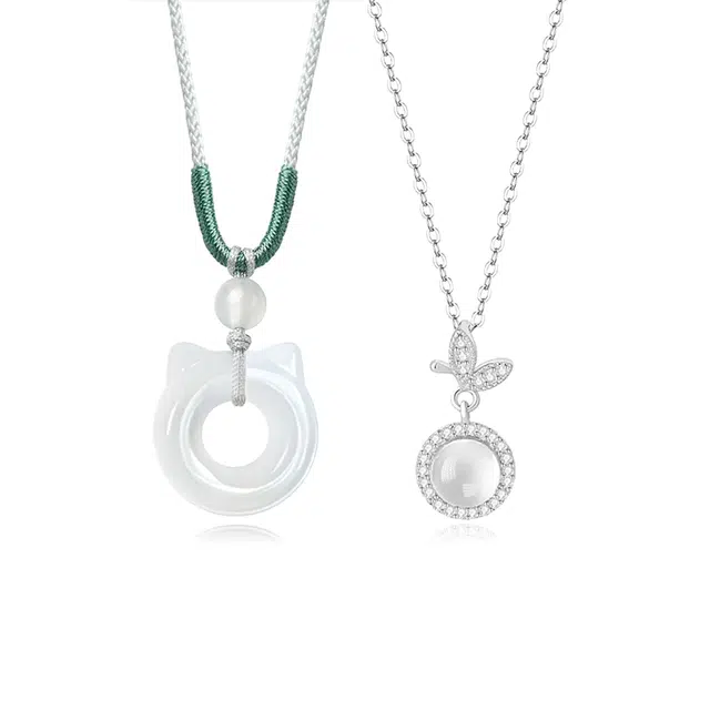 【告白专属】 周大生 招财招桃花 好运福蝶吃定你了可爱猫咪白月光蝶舞蝴蝶新中式复古时尚优雅天然 玉髓 项链 男女同款情侣款