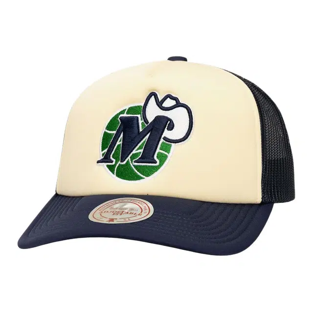 Mitchell Ness