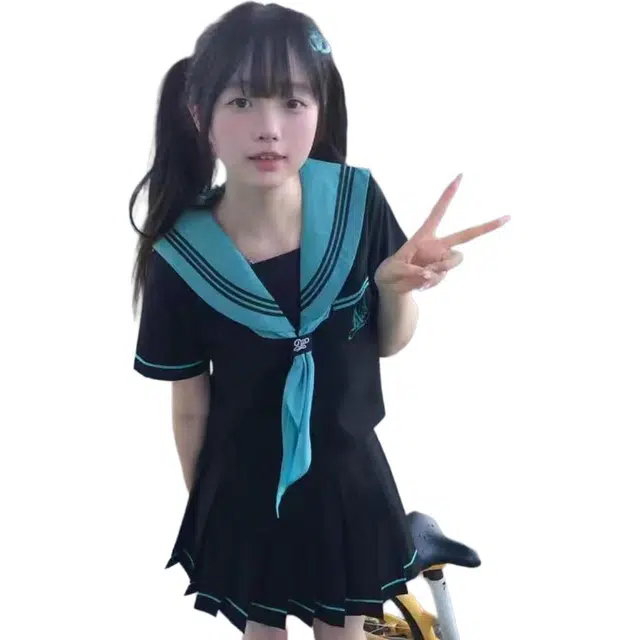 Kiki Clothing Boutique JKjk
