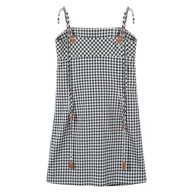 区区欧阳 黑白格纹格子收腰小清新纯色常规短袖通勤吊带连衣裙 女款