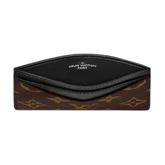 LOUIS VUITTON LV