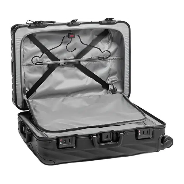 TUMI 19 Degree Aluminum
