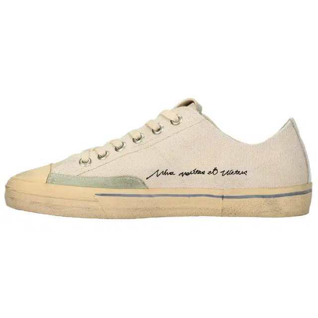 Golden Goose V-Star