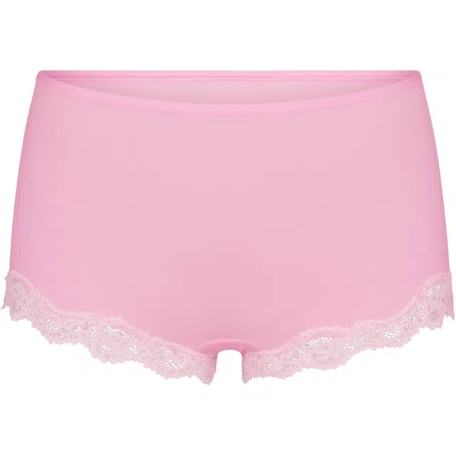 SKIMS FW25 FITS EVERYBODY LACE TRIANGLE CAMI AND BOY SHORT SET