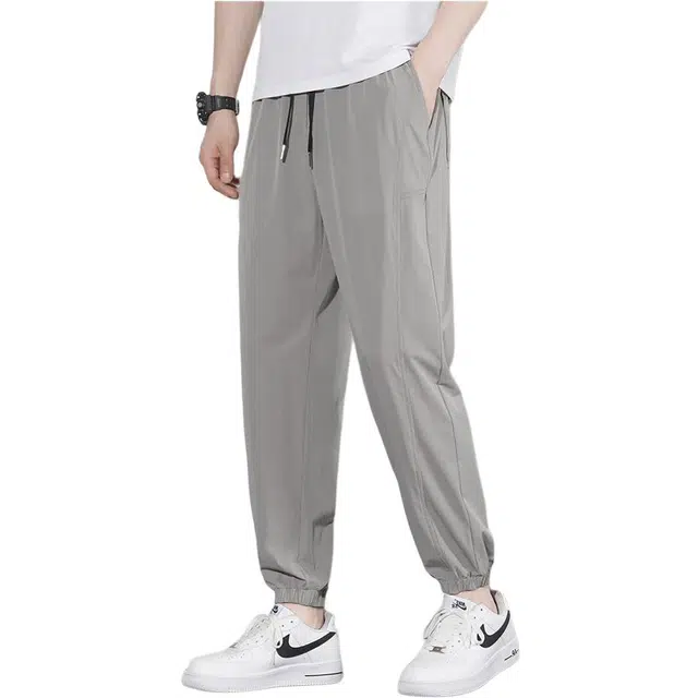 潮人榜 美式高街舒适百搭包边四面弹力冰丝九分裤潮牌宽松阔腿运动束脚休闲裤 男款