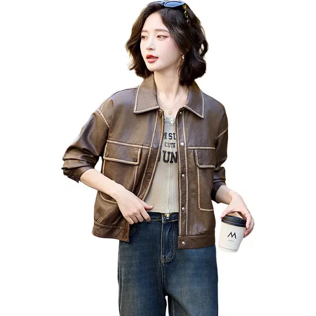 稻草人 简约时尚复古风显瘦剪裁舒适秋装外套皮衣 女款